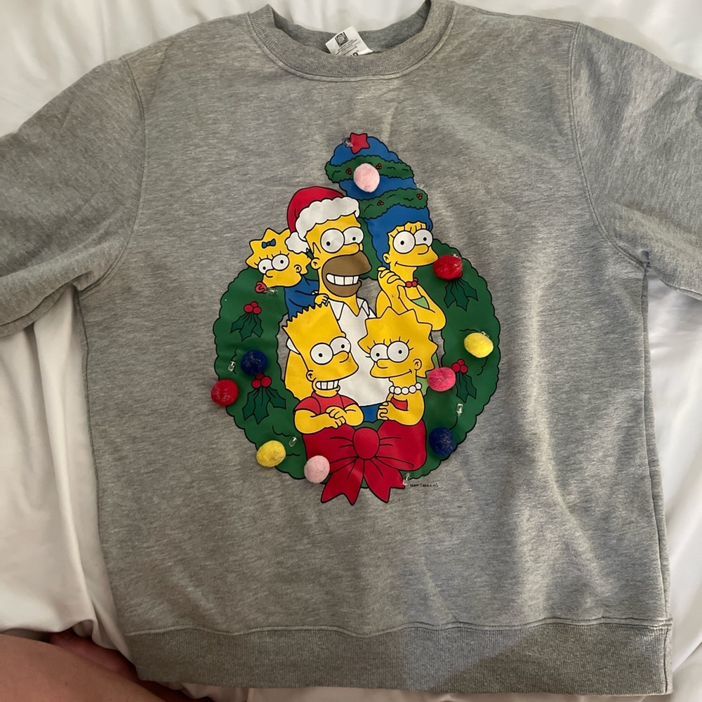 LG Gray Sweatshirt with Cartoon Graphic